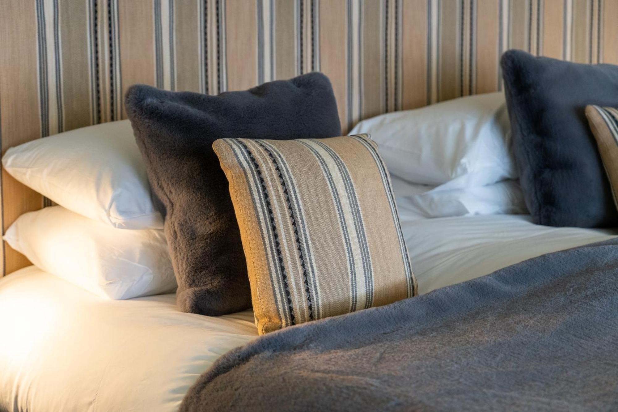 The Pier Hotel ฮาริตช์ ภายนอก รูปภาพ