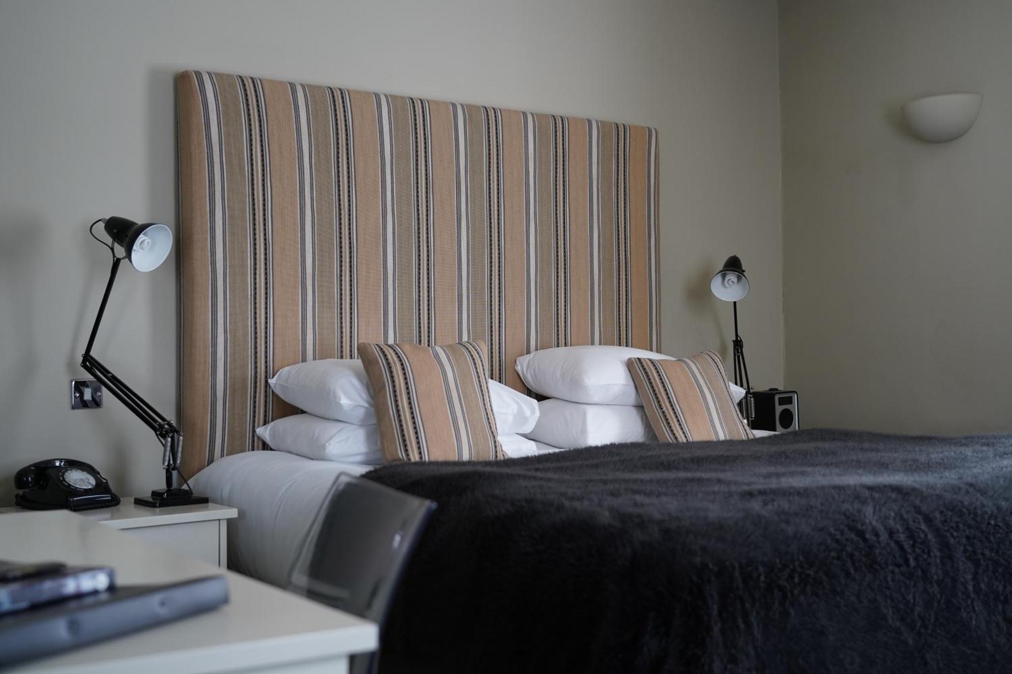 The Pier Hotel ฮาริตช์ ภายนอก รูปภาพ