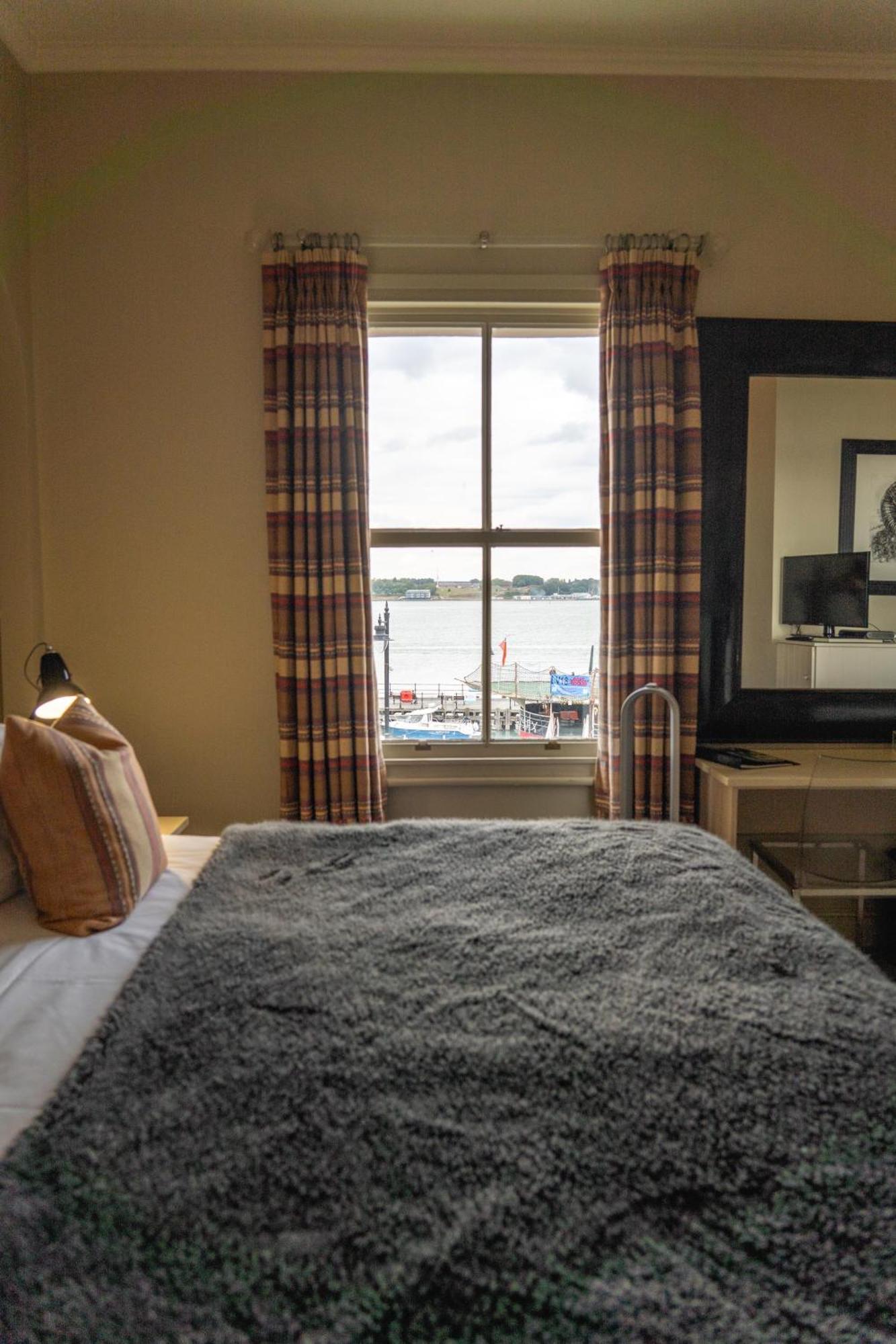 The Pier Hotel ฮาริตช์ ภายนอก รูปภาพ